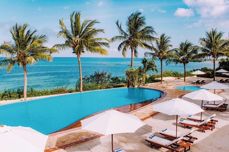 Sea Cliff Resort & Spa 16