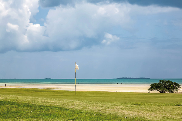 Sea Cliff Resort & Spa 26