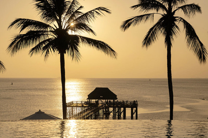 Sea Cliff Resort & Spa 5