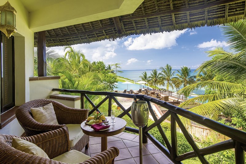 Sea Cliff Resort & Spa 10
