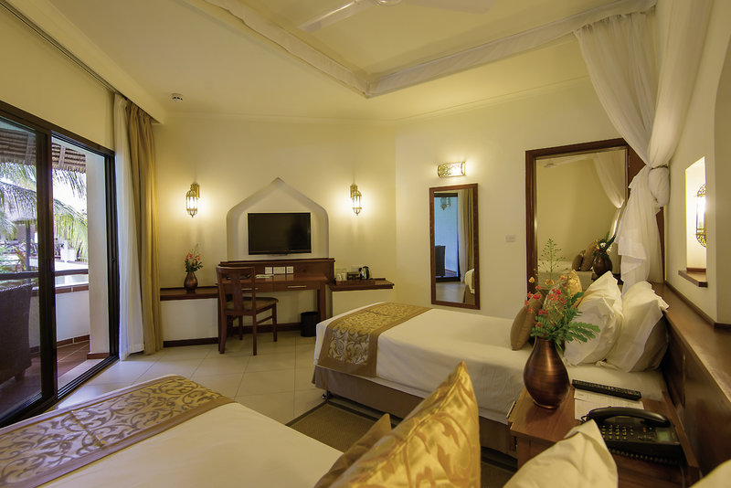 Sea Cliff Resort & Spa 16