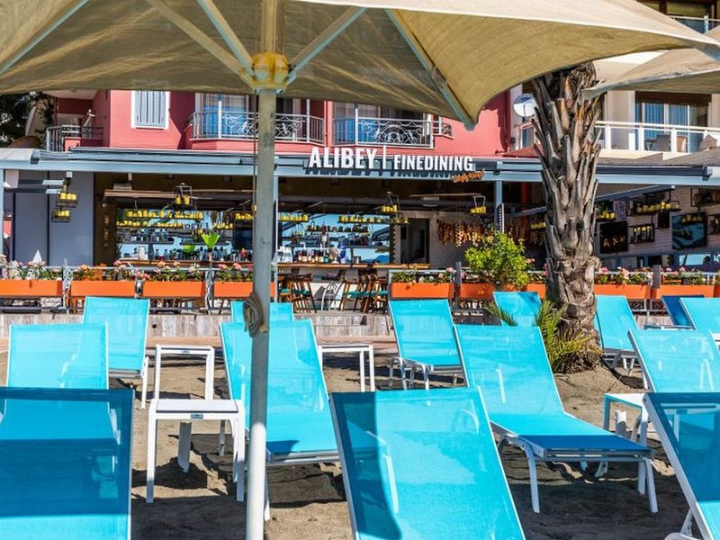 Kahveci Alibey Hotel 6