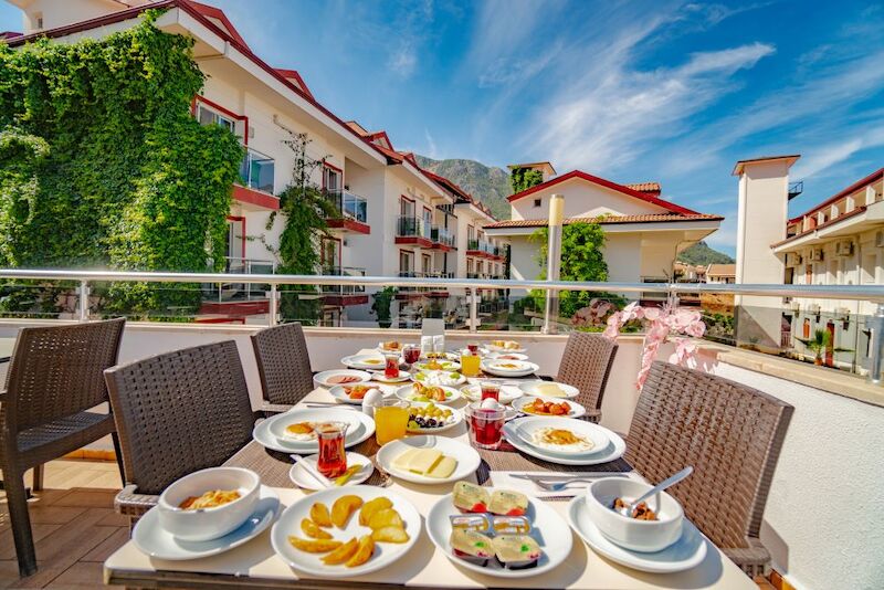 Sunshine Holiday Resort 9