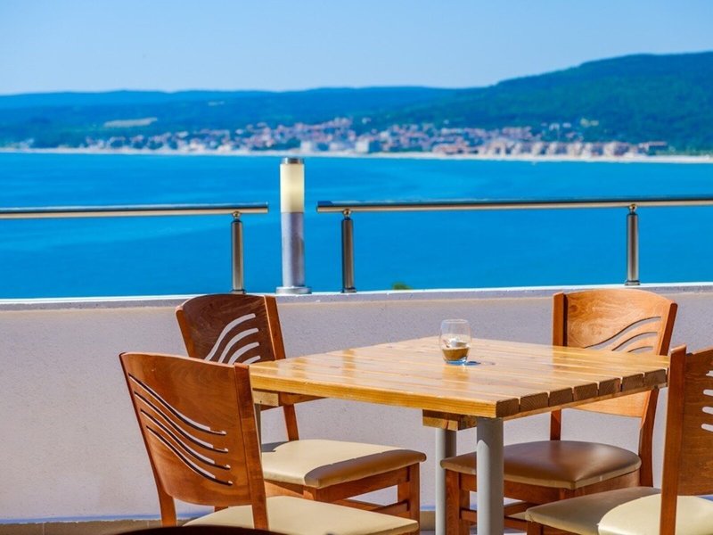 Club Vemara 18 - Restaurant