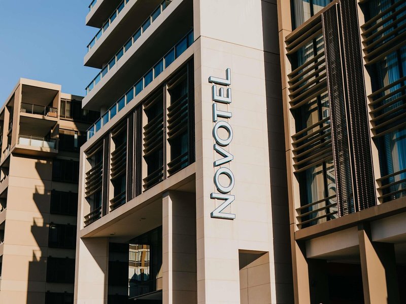 Novotel Newcastle Beach 2