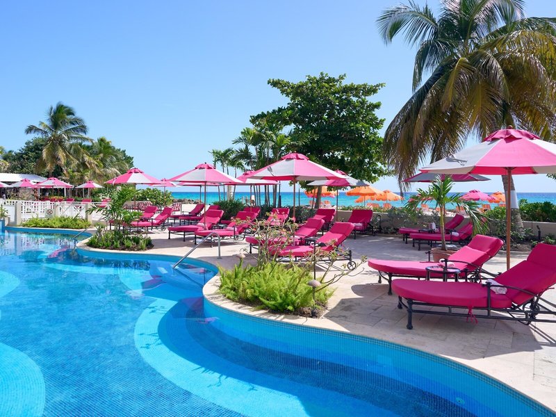 O2 Beach Club & Spa 8