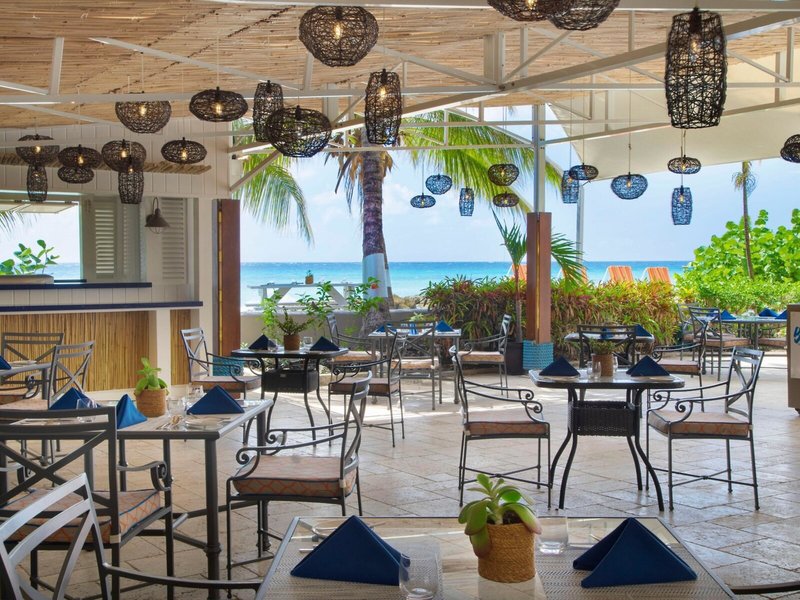 O2 Beach Club & Spa 14