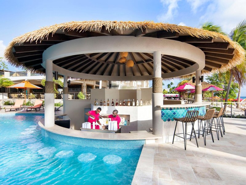 O2 Beach Club & Spa 23