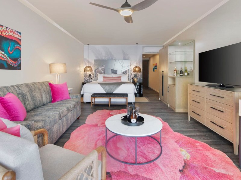 O2 Beach Club & Spa 31