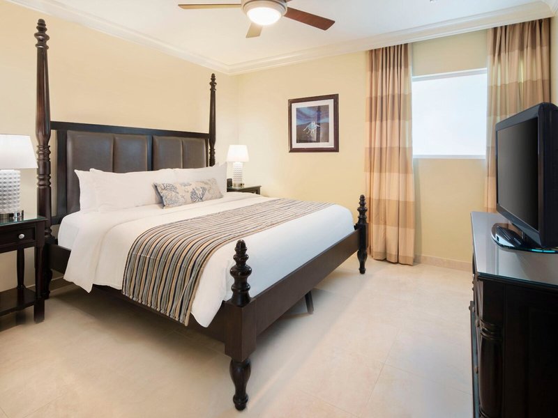 O2 Beach Club & Spa 43