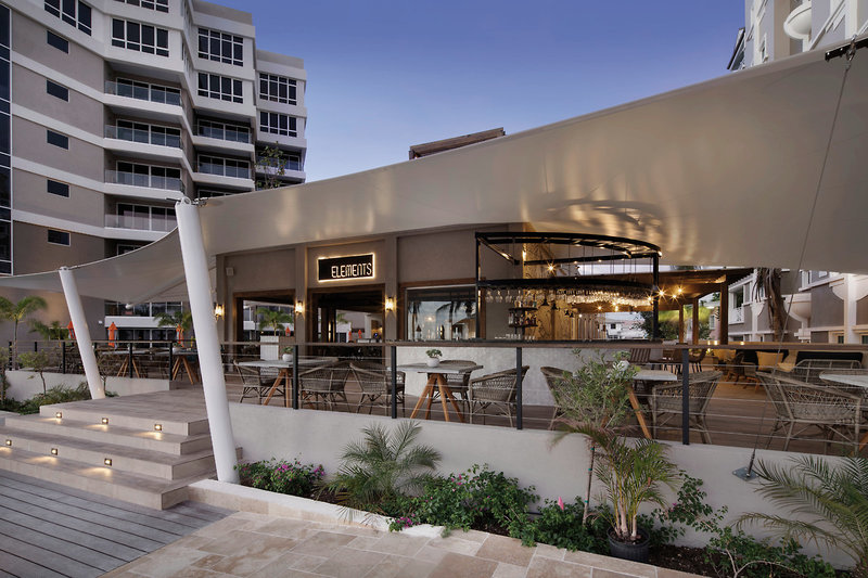 O2 Beach Club & Spa 31
