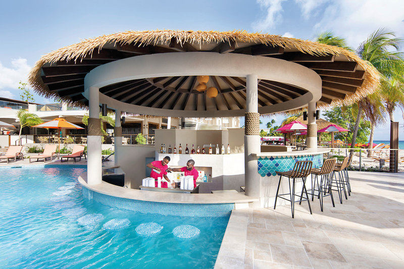 O2 Beach Club & Spa 33