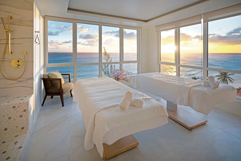O2 Beach Club & Spa 37