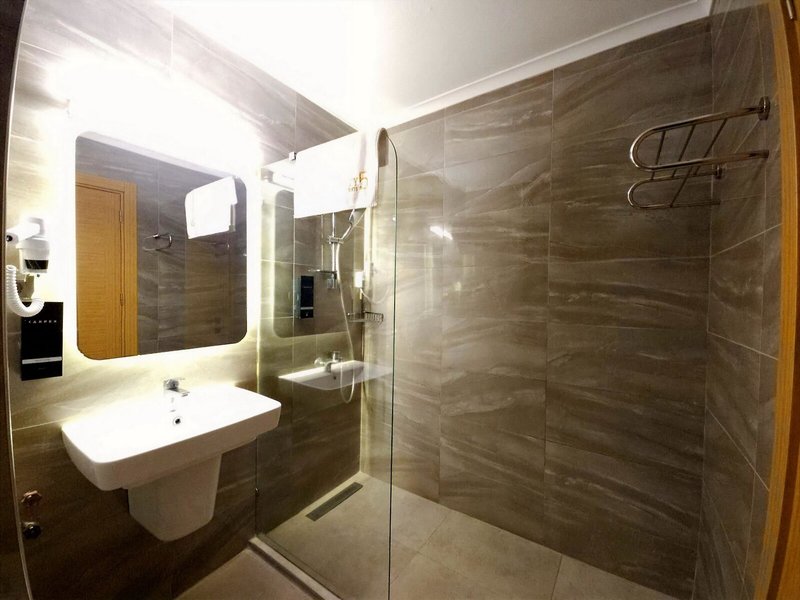 Sea Center Hotel  23