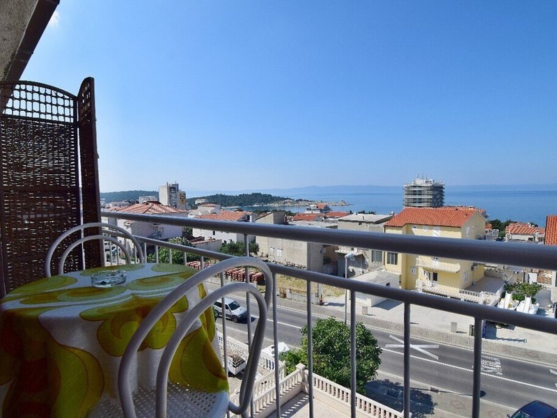 Renata Apartments 12