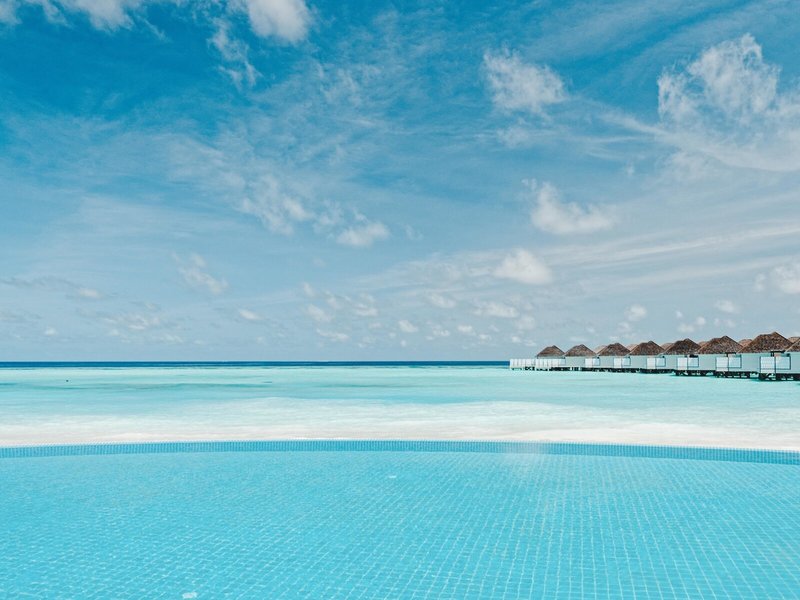 Vakarufalhi Island Resort 3