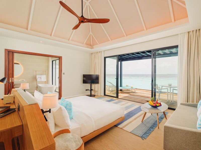 Vakarufalhi Island Resort 13