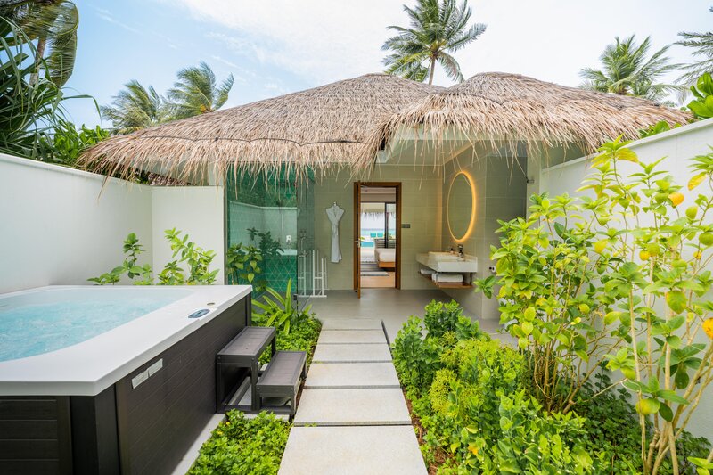 Vakarufalhi Island Resort 45
