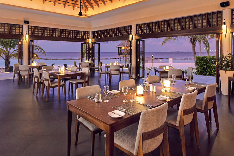 Nova Maldives 31