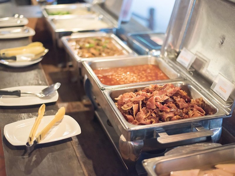 Phi Phi the Beach Resort 11