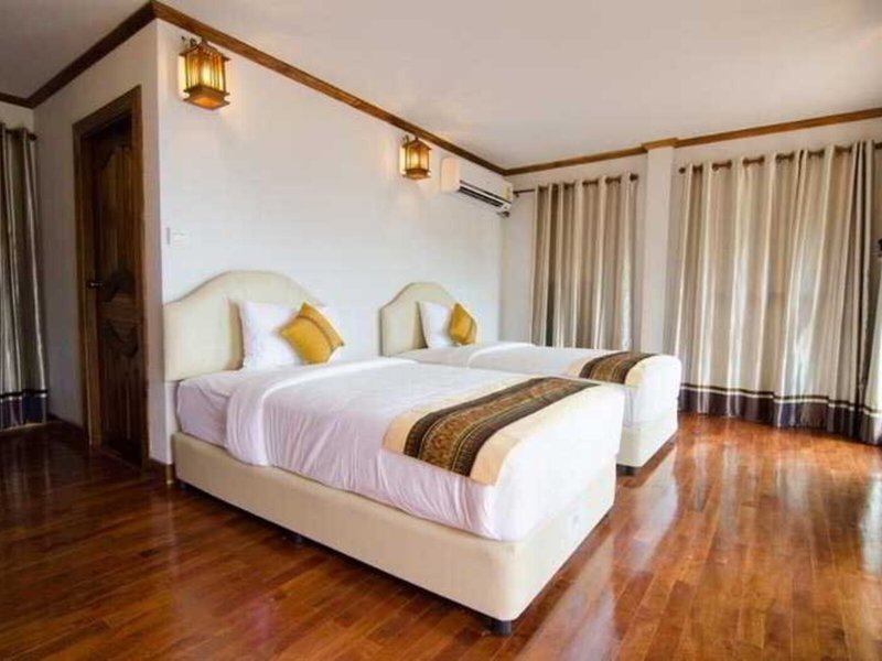 Phi Phi the Beach Resort 18