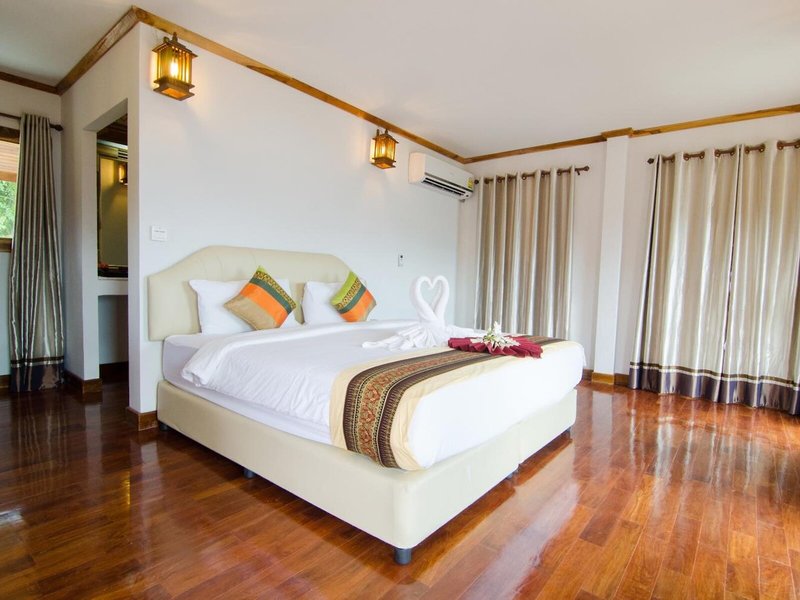 Phi Phi The Beach Resort 10