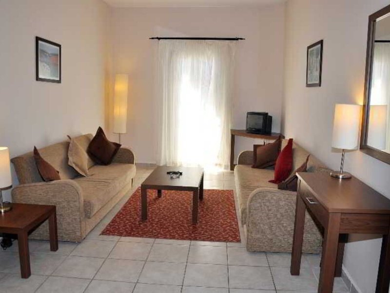 Siesta Beach Apartments & Studios 15