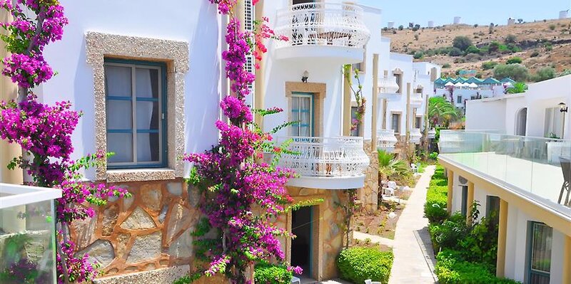 Siesta Beach Apartments 3