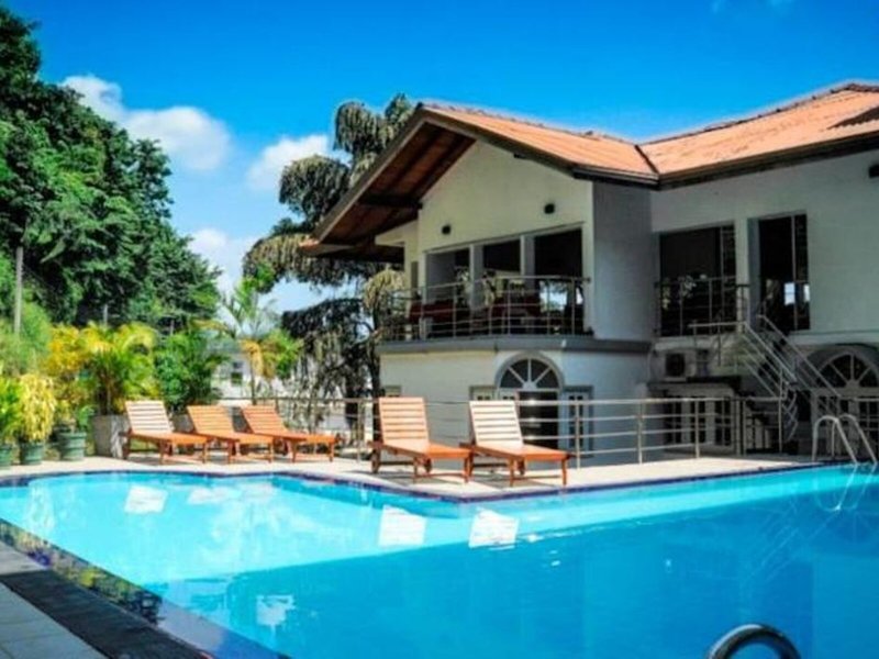 Senani Hotel 3