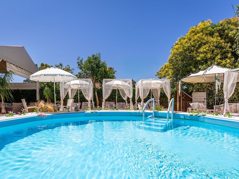 V.A. Boutique Apartments & Suites 19