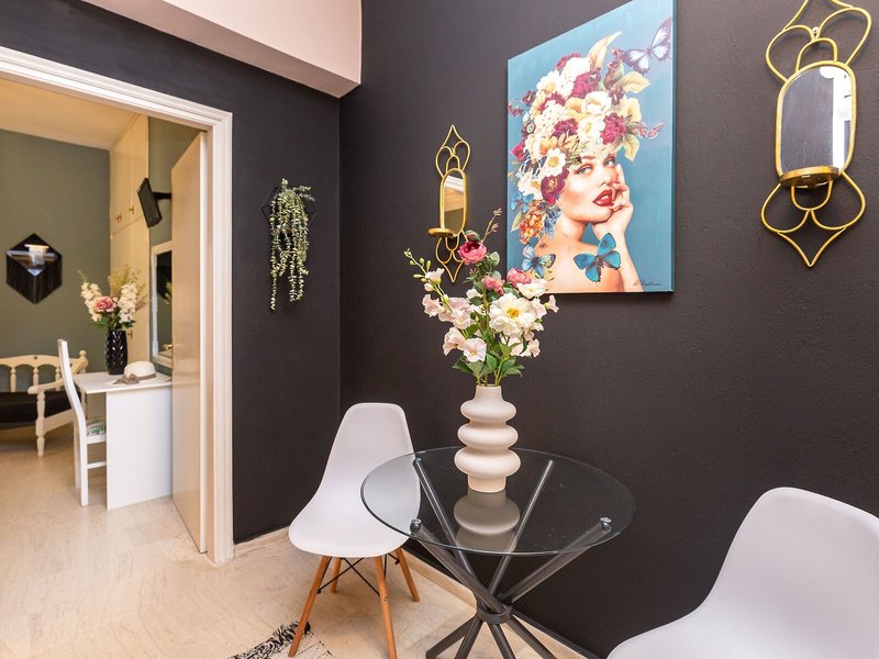 V.A. Boutique Apartments & Suites 35