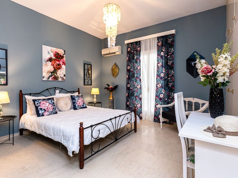 V.A. Boutique Apartments & Suites 42