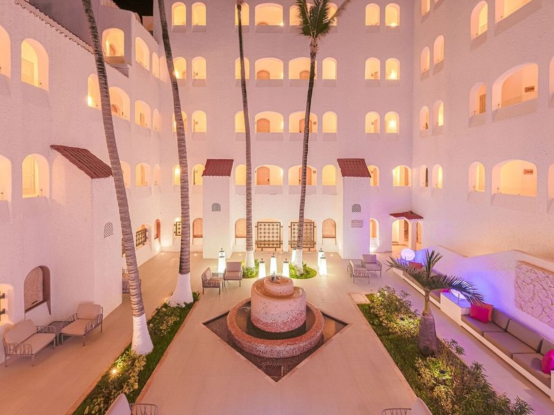 GR Caribe By Solaris Deluxe Resort 2 - Exterior