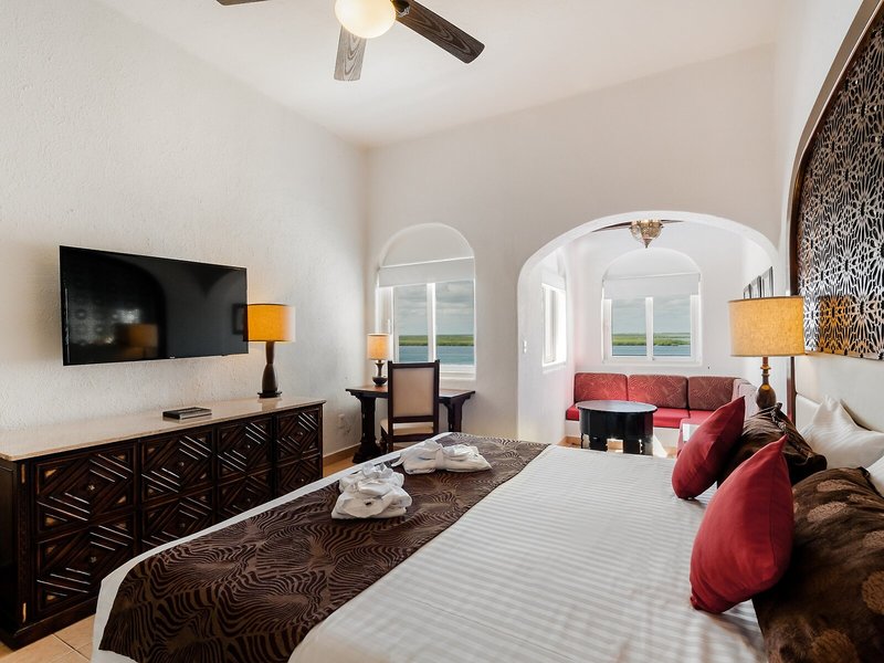 GR Caribe By Solaris Deluxe Resort 31 - Room Example