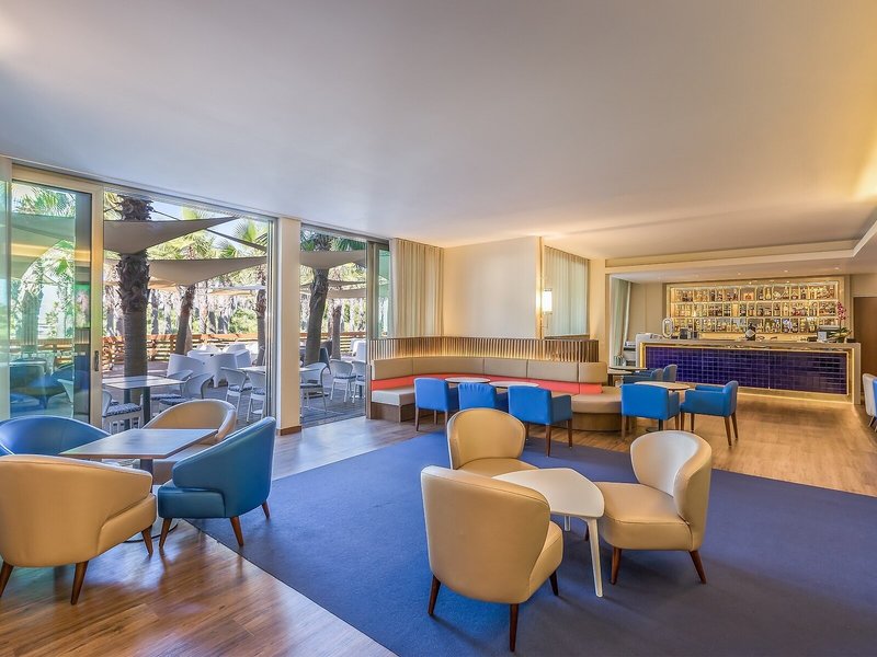 NAU Salgados Dunas Suites Hotel 25 - Room Example