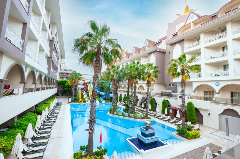 Side Crown Palace 30