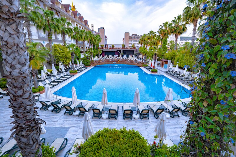 Side Crown Palace 33