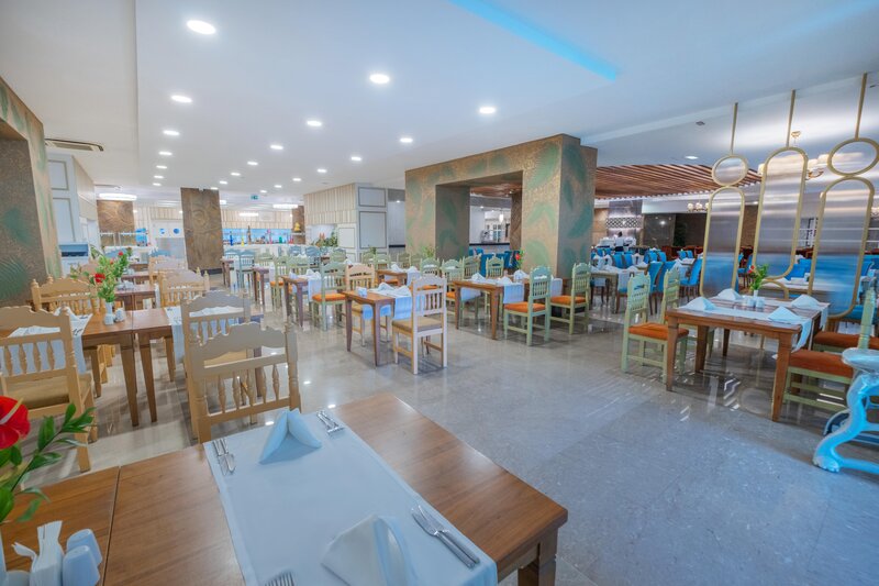 Side Crown Palace 71