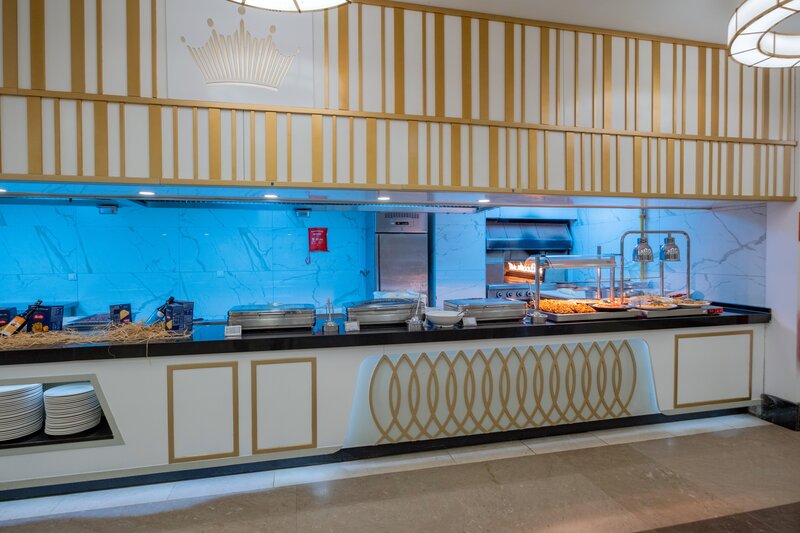 Side Crown Palace 88