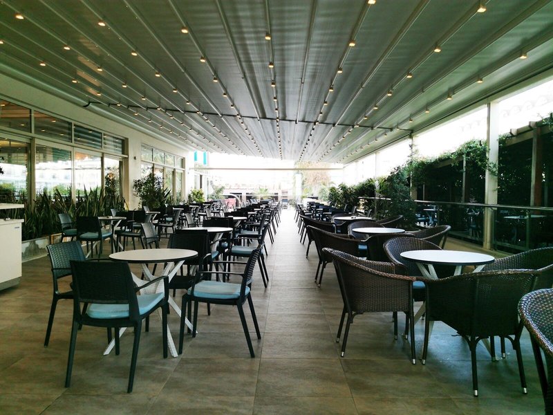 Side Crown Palace 22