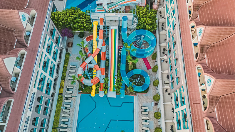 Side Crown Palace 10