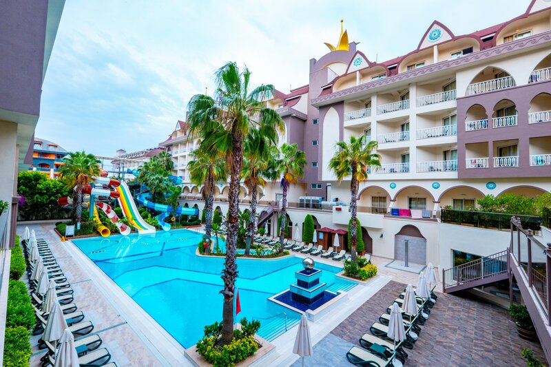 Side Crown Palace 45