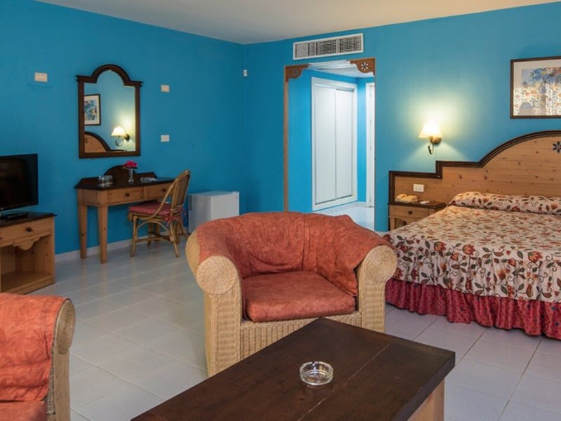 Allegro Palma Real 18