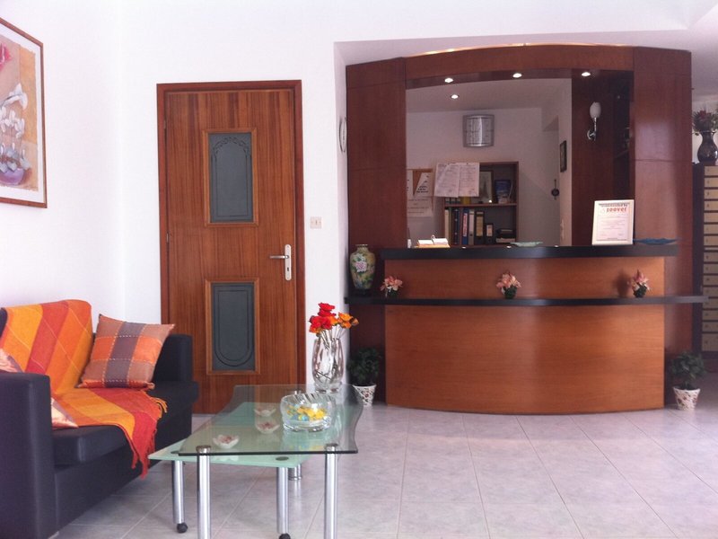 Varelis Hotel 13