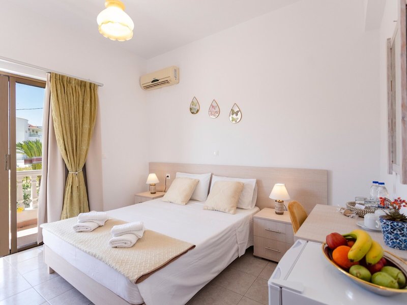 Varelis Hotel 29