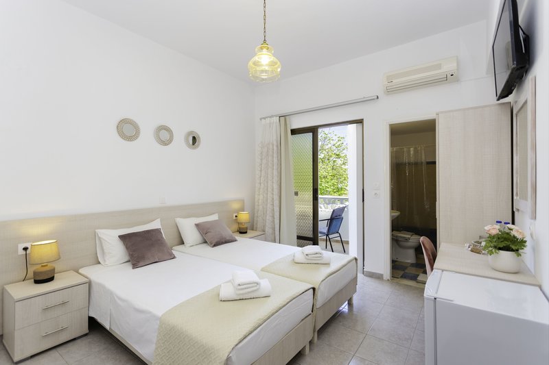 Varelis Hotel 4