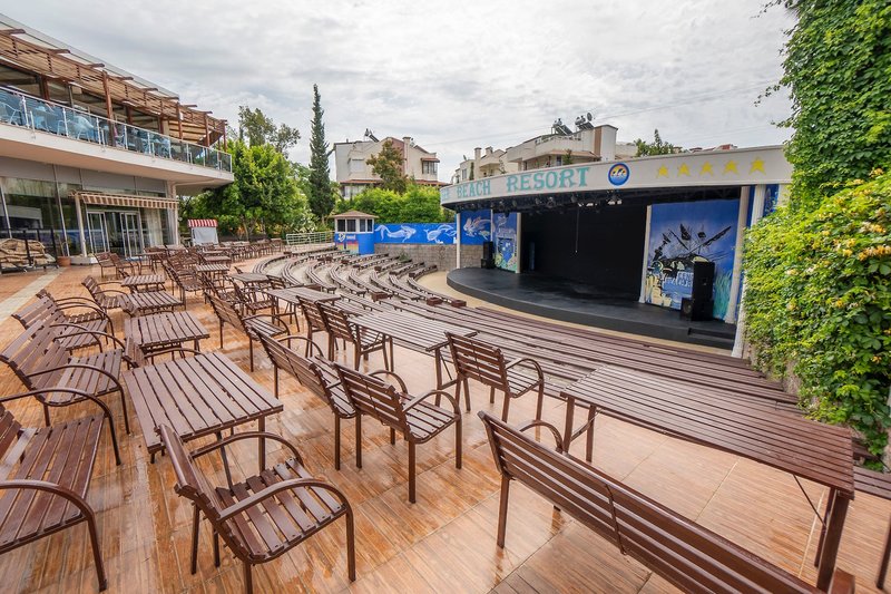 Cenger Beach Resort & Spa 8