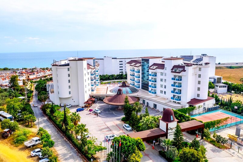 Cenger Beach Resort & Spa 1