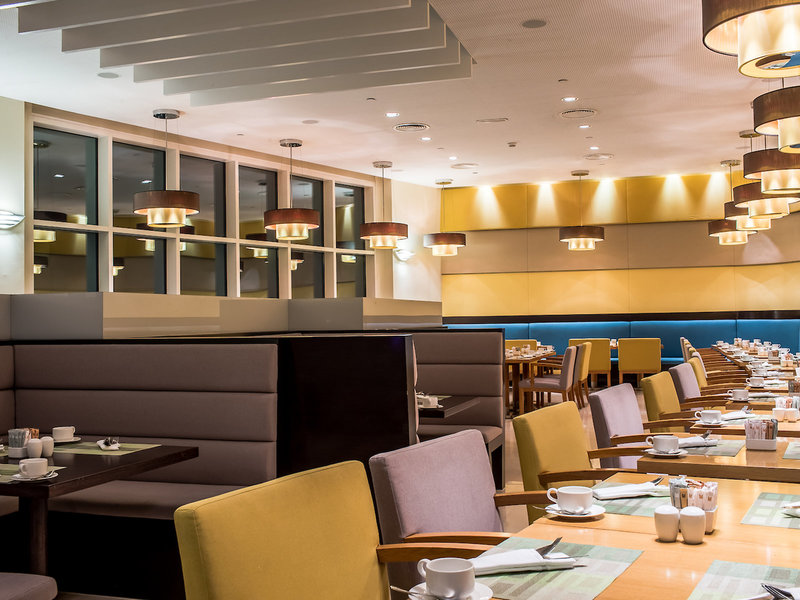 Grand Millennium Al Wahda 11 - Restaurant