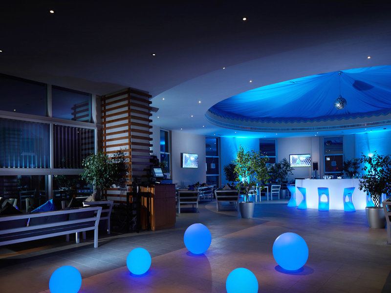 Grand Millennium Al Wahda 19 - Restaurant